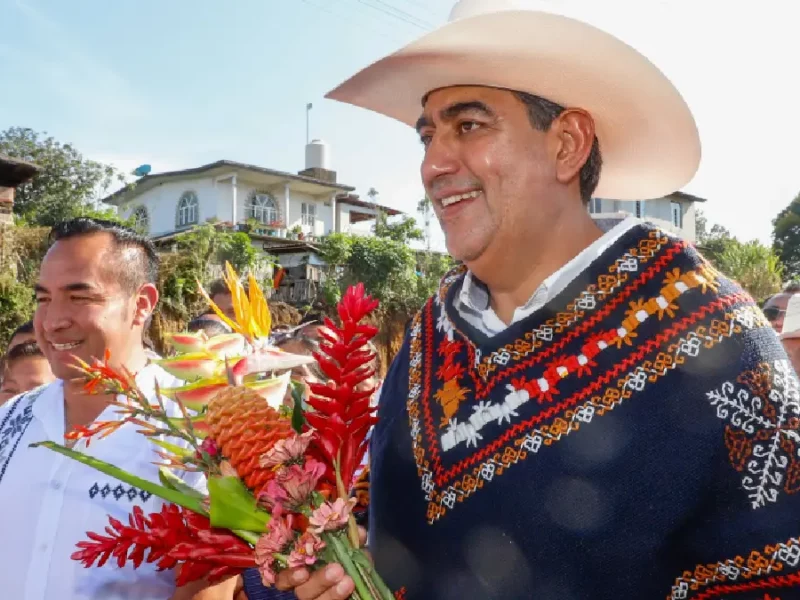 Deja huella gobierno estatal en todos los municipios de Puebla: Sergio Salomón