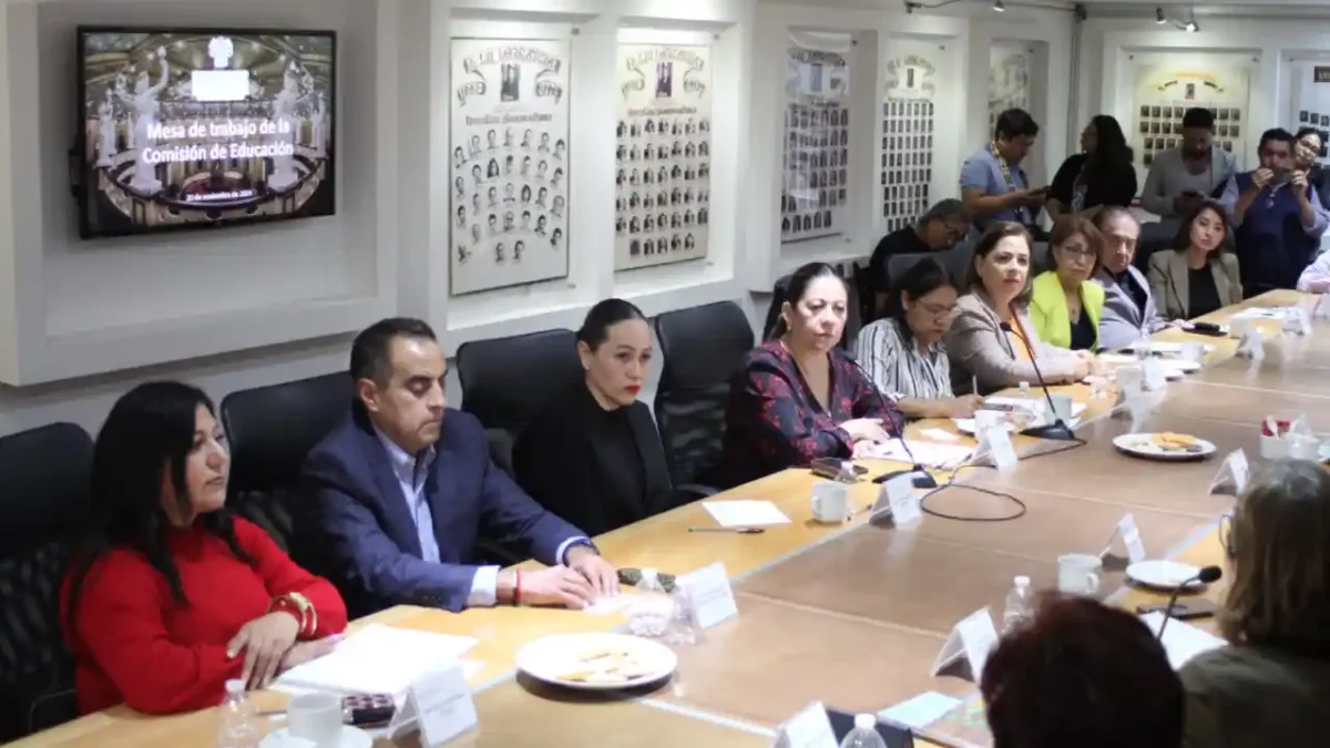 Congreso de Puebla y MEJOREDU intercambian perspectivas en materia de educación