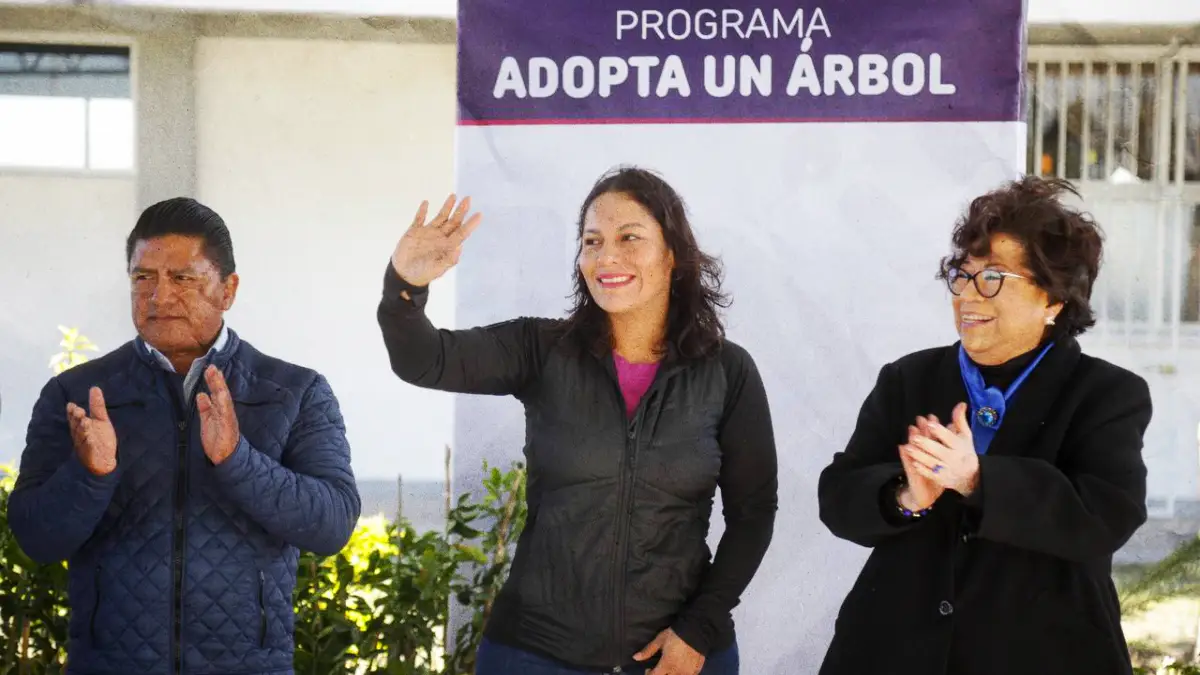Promueve Lupita Cuautle educación ambiental en las comunidades estudiantiles de San Andrés Cholula
