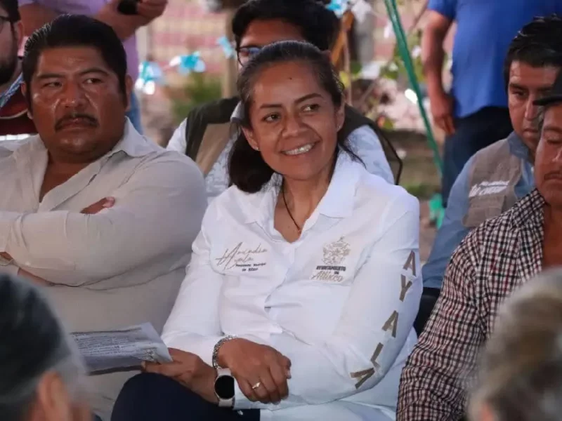 Ariadna Ayala inaugura pavimentación en calles para apoyar a productores de Atlixco