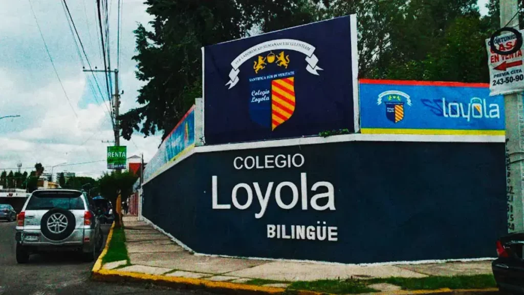 Directora del Colegio Loyola en Puebla fue vinculada a proceso, pero no está en prisión