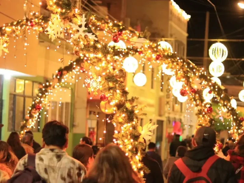 Se encendió la magia en Atlixco; así fue el espectacular arranque de Villa Iluminada