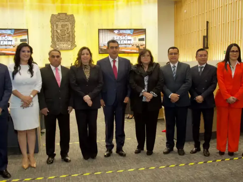Recibe Congreso del Estado Segundo Informe del gobernador Sergio Salomón Céspedes