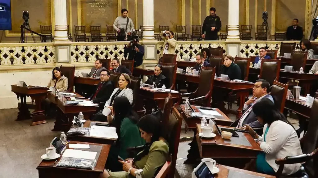 Comisión de Hacienda del Congreso aprueba Ley de Ingresos 2025 en Puebla