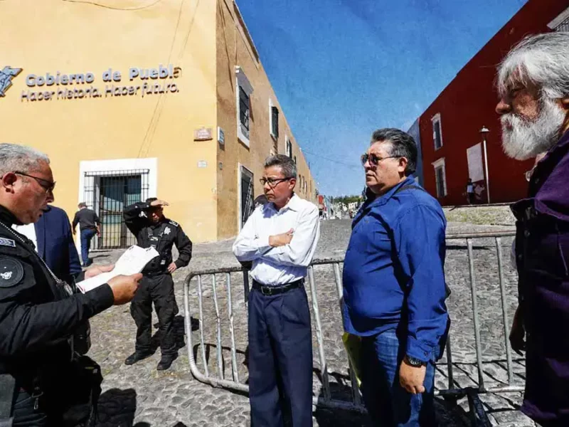 Gobierno del Puebla rechaza alza al pasaje del transporte público, pese a manifestaciones 