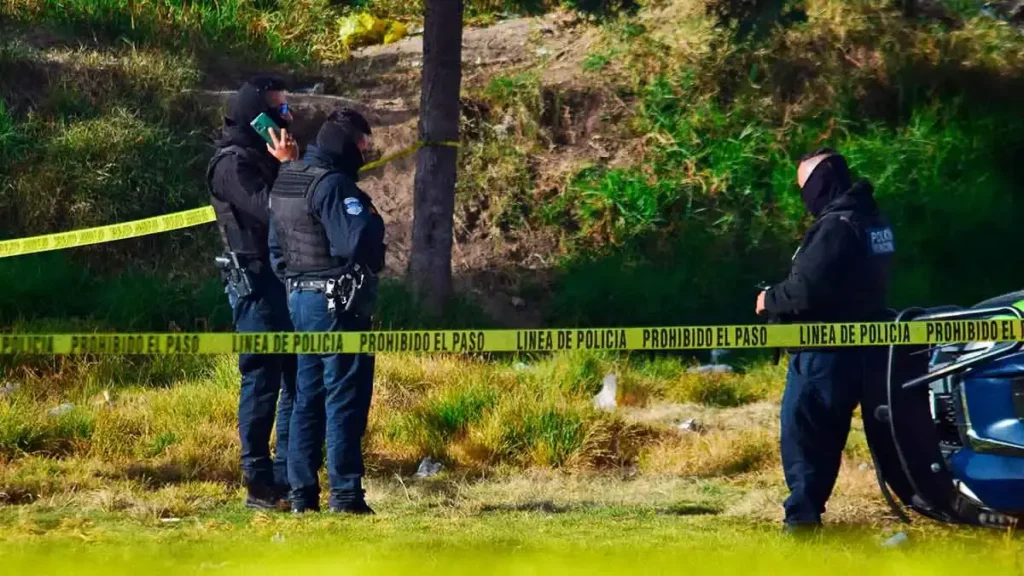 Encuentran cuerpo en barranca, entre las colonias Bosques de San Sebastián y Miguel Hidalgo, Puebla