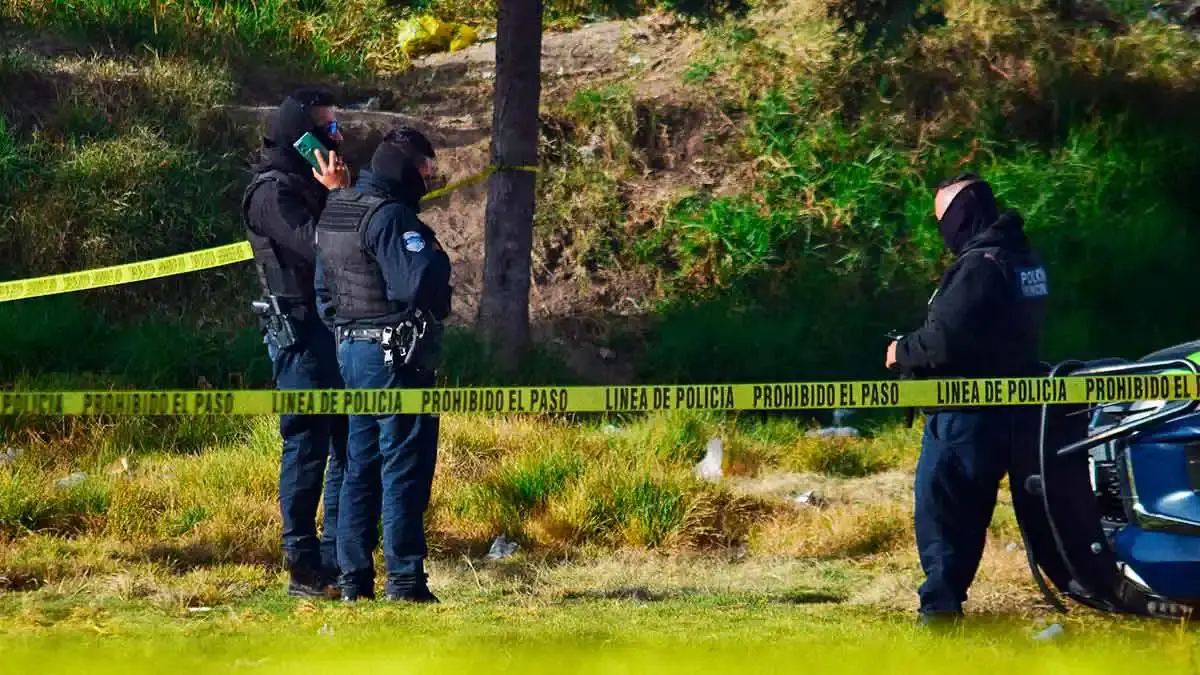 Encuentran cuerpo en barranca, entre las colonias Bosques de San Sebastián y Miguel Hidalgo, Puebla
