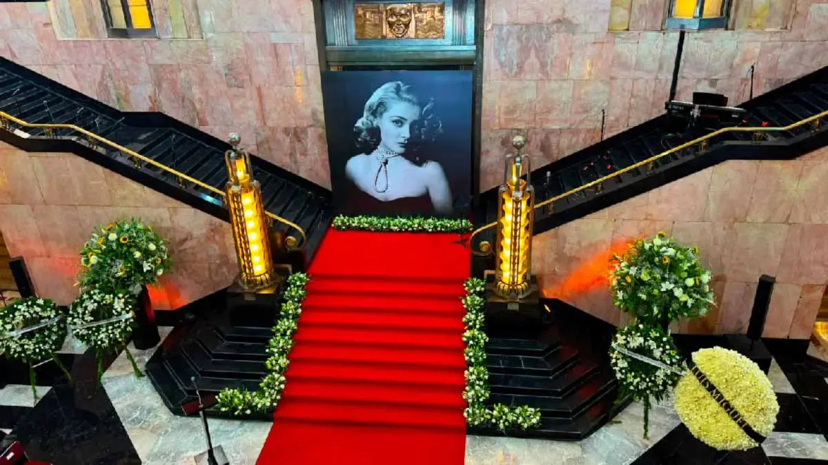 Silvia Pinal recibe homenaje póstumo en el Palacio de Bellas Artes