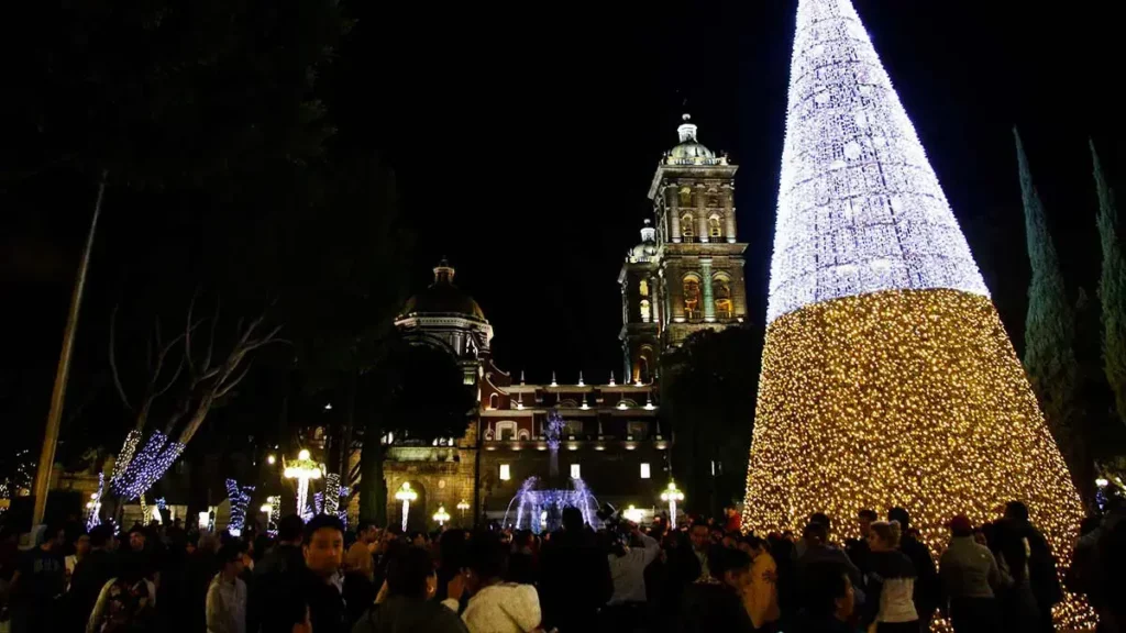 ¿Cuándo es el encendido del árbol en Puebla?; aquí te contamos