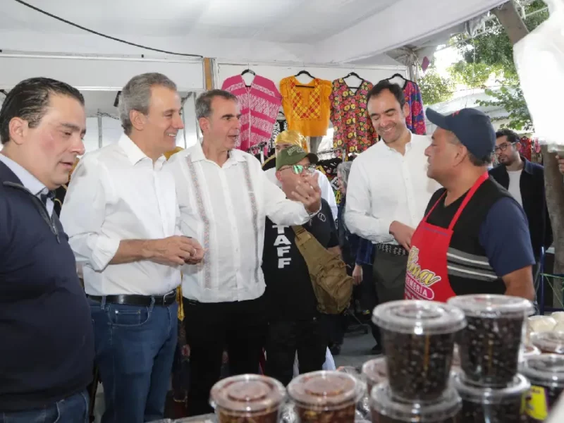 Promueve Pepe Chedraui colaboración e intercambio cultural al inaugurar exposición “Presencia de Oaxaca en Puebla”