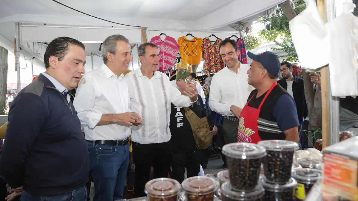 Promueve Pepe Chedraui colaboración e intercambio cultural al inaugurar exposición “Presencia de Oaxaca en Puebla”