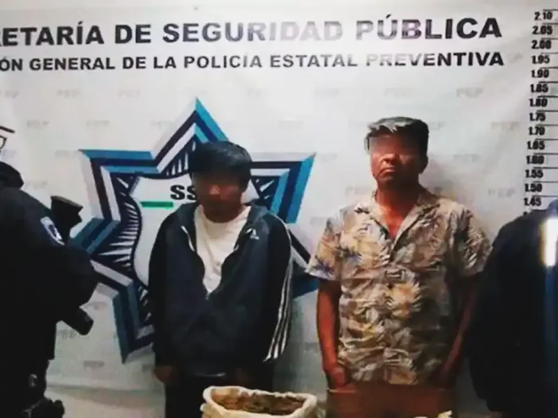 Con 36 kilos de marihuana, detienen al hermano y a sobrino del alcalde de Xicotlán, Puebla