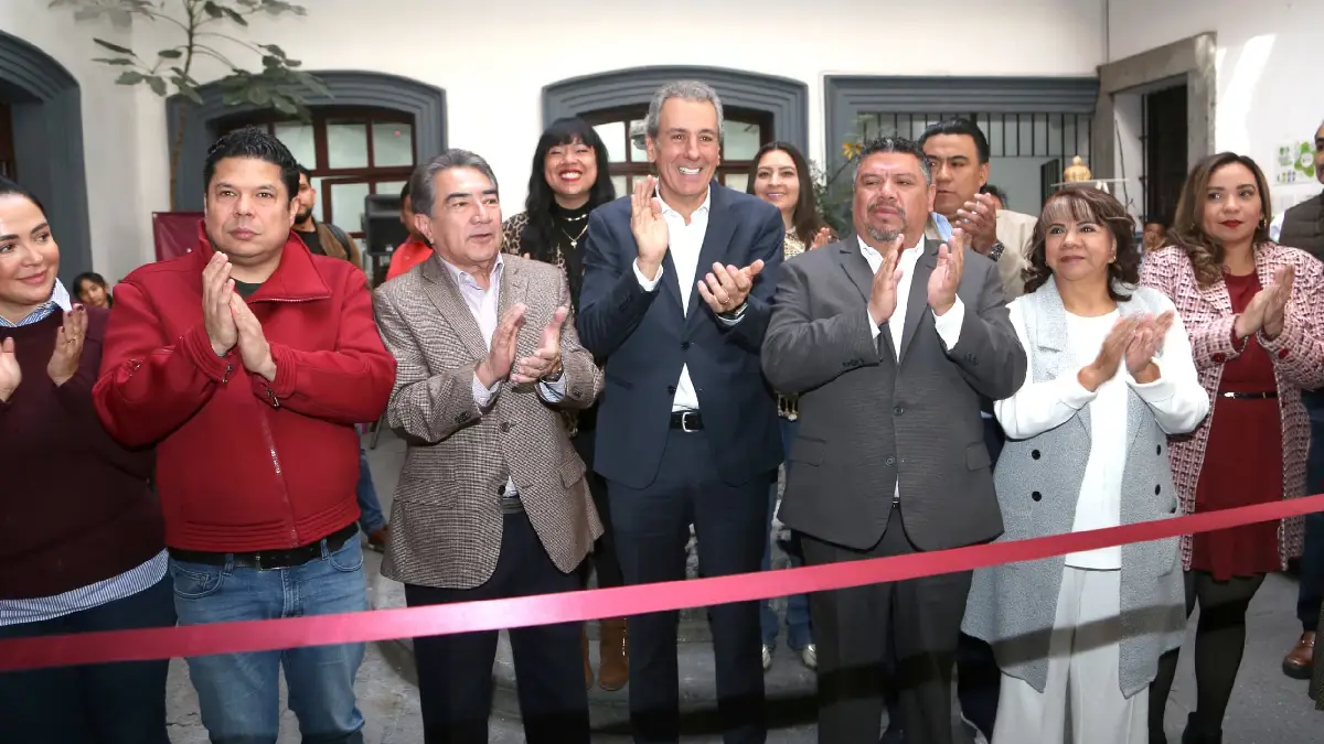 Promueve Gobierno de la Ciudad Expo Artesanal Navideña 2024 en Regidurías