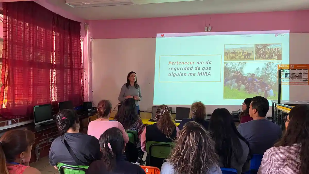 Con pláticas de salud mental continúan los 16 Días de Activismo contra la Violencia de Género en la ciudad de Puebla