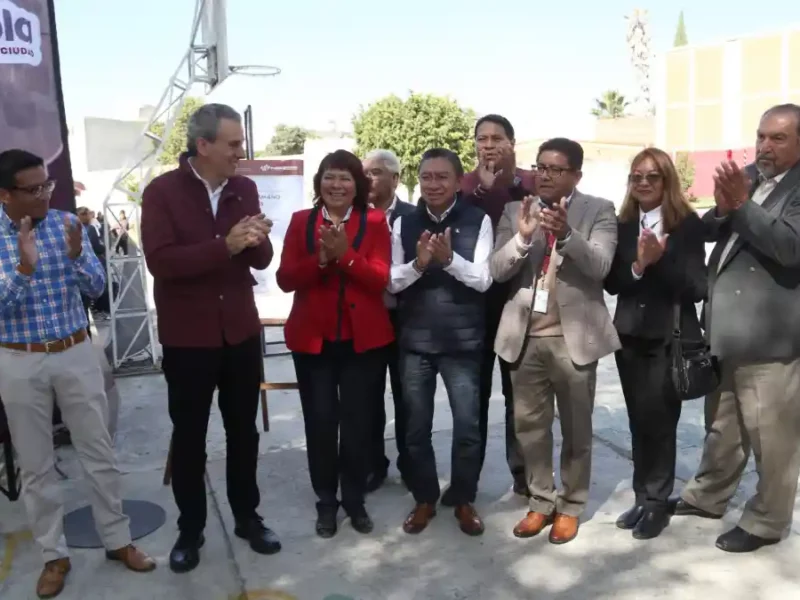Acerca Pepe Chedraui obras educativas a la niñez poblana