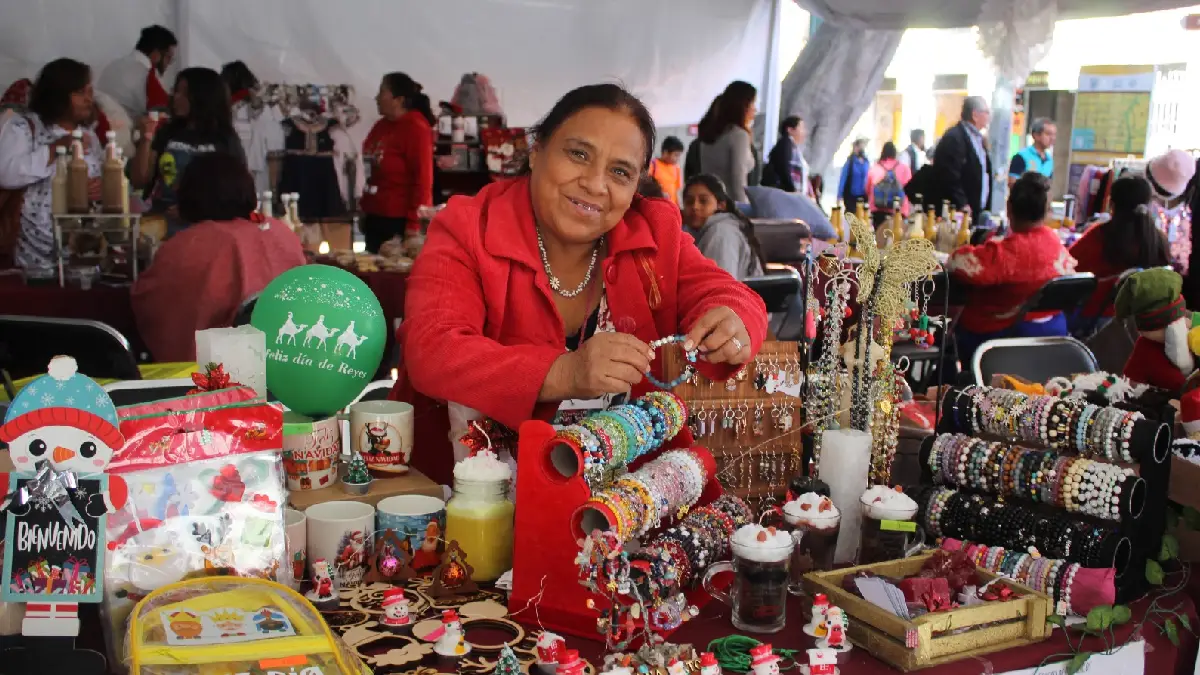 Gobierno de la Ciudad invita al bazar navideño ‘Mujeres Imparables’, en Plaza de la Democracia
