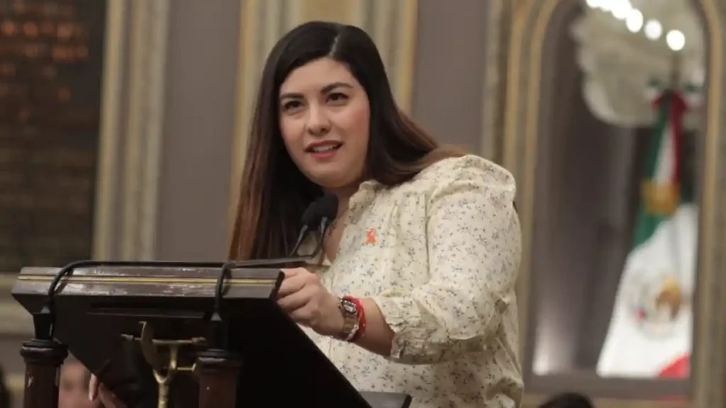 Entrega Congreso del Estado Medalla “Ángeles Espinosa Yglesias”