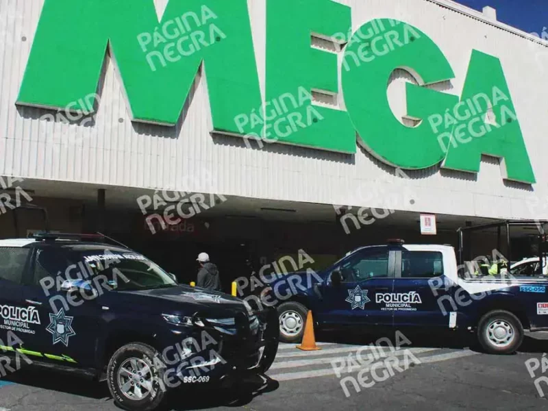 Empleados frustran asalto de Soriana en Puebla; bajaron las cortinas y delincuentes dispararon para huir