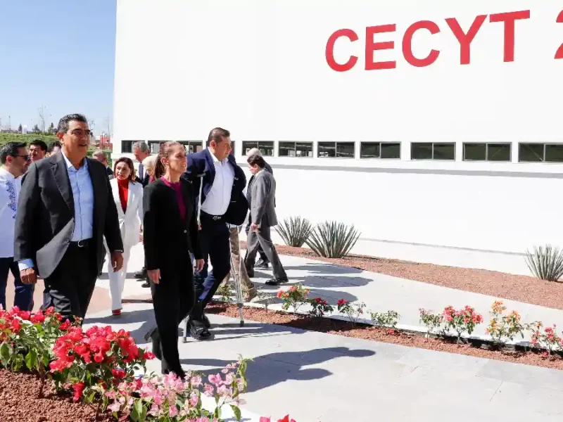 Consolidan Claudia Sheinbaum y Sergio Salomón acceso a la educación como un derecho