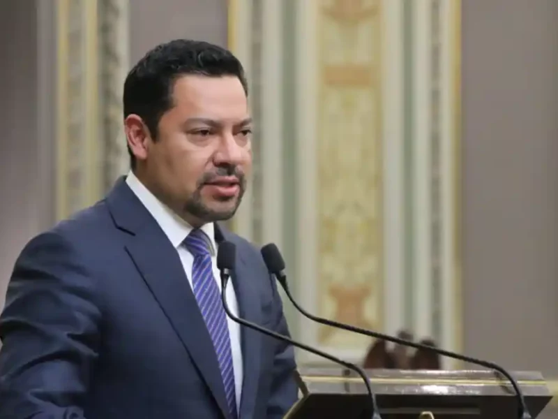 Impulsan en el Congreso propuesta para digitalizar proceso de reinscripción en escuelas públicas