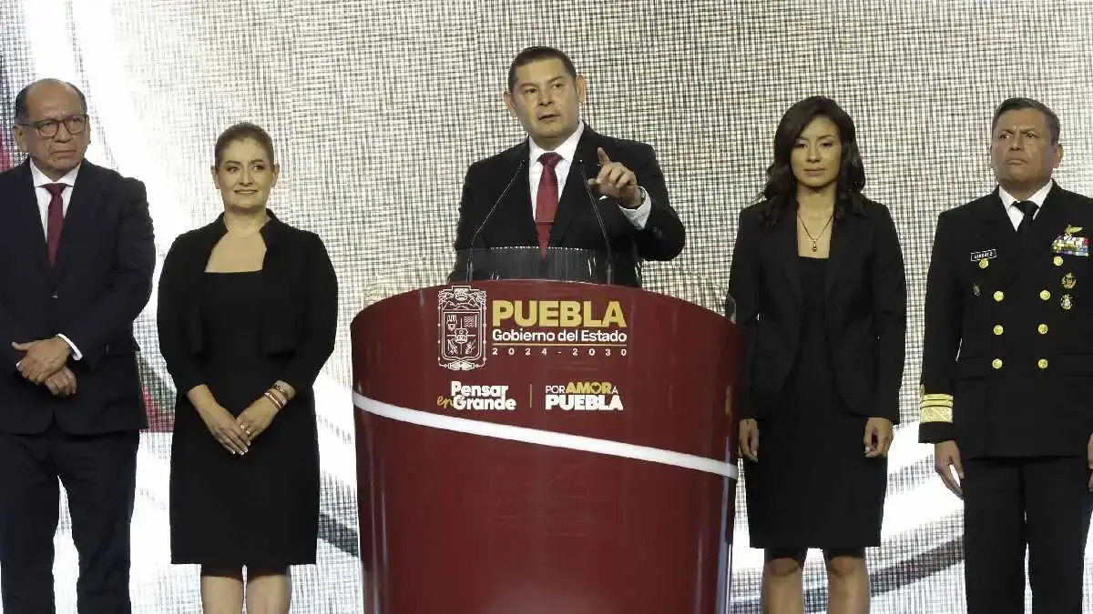 Alejandro Armenta presentó su visión de gobierno para Puebla en el periodo 2024-2030