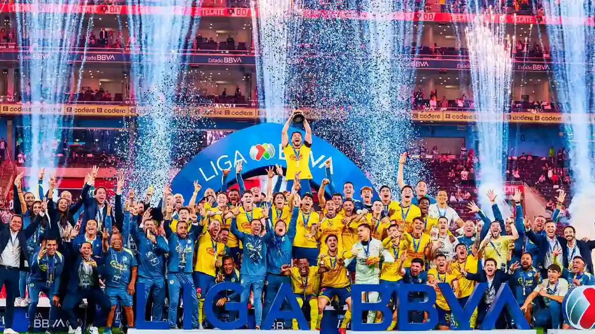 América es tricampeón de la Liga MX; empata con Rayados de Monterrey