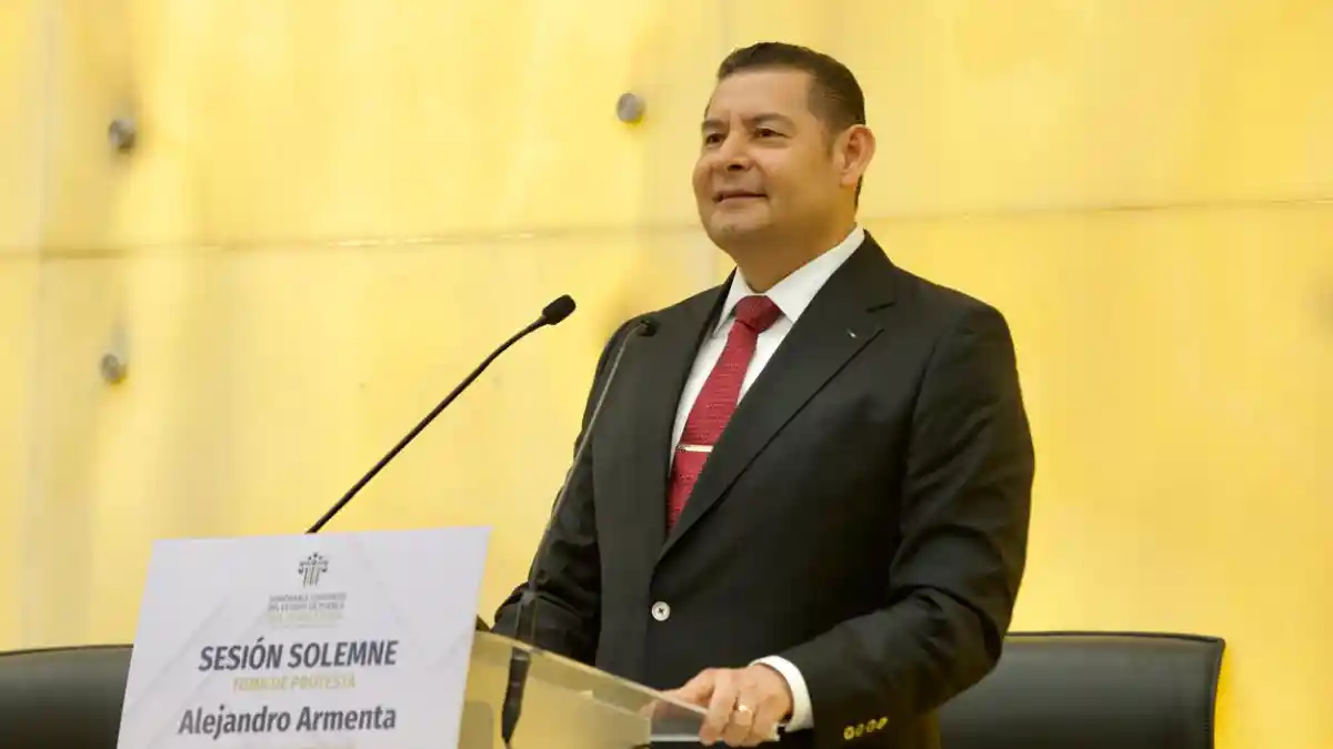Gobernaré para todos, con inclusión, firmeza y justicia: Alejandro Armenta al rendir protesta en el Congreso