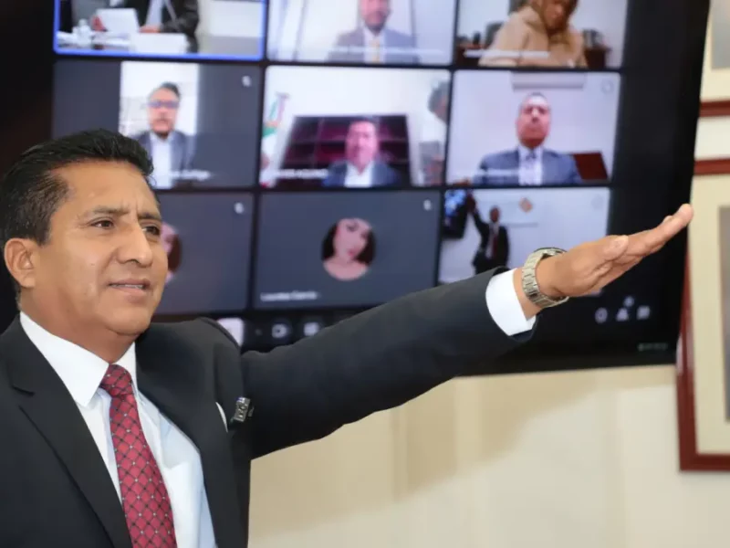 Rinde protesta Raymundo Atanacio como director general del SEDIF