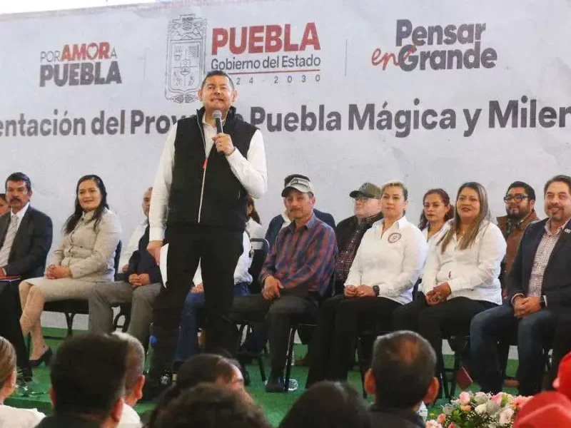 Alejandro Armenta anuncia ampliación del Hospital Integral de Acatzingo