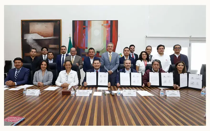 Alejandro Armenta reactivará el programa de construcción de vivienda en Puebla con Claudia Sheinbaum