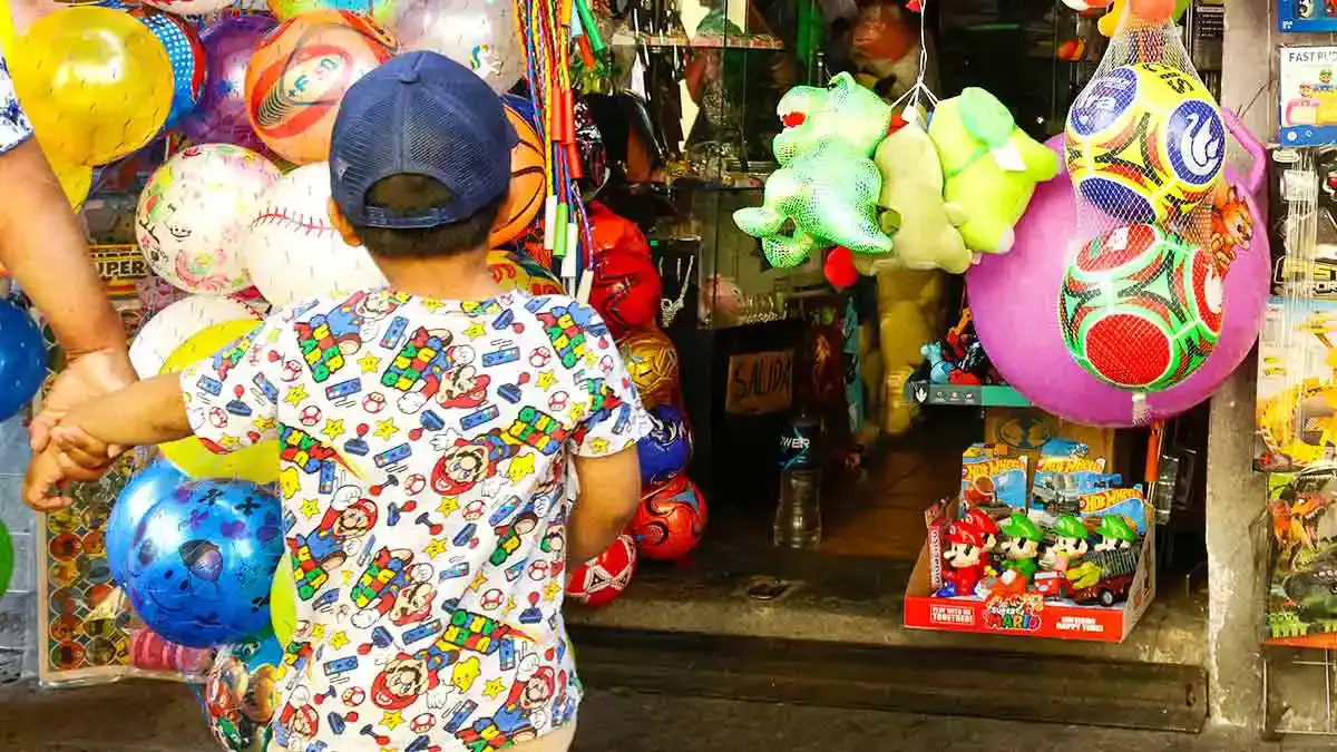 Darán más de 400 permisos a Reyes Magos para vender juguetes en La Margarita, Puebla