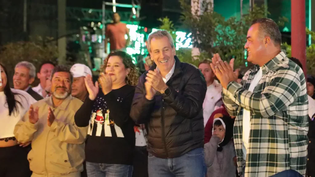 Celebra Pepe Chedraui fiestas decembrinas con pobladores de San Baltazar Campeche