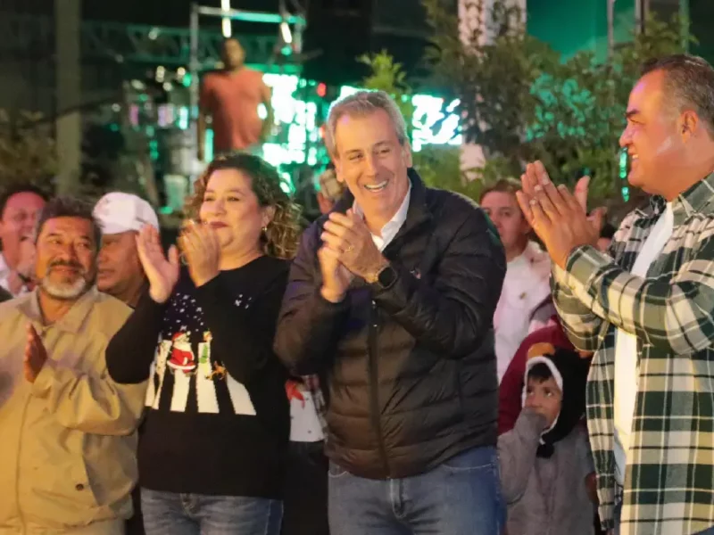 Celebra Pepe Chedraui fiestas decembrinas con pobladores de San Baltazar Campeche