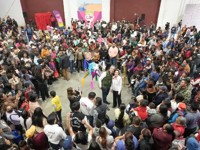 Celebran Pepe Chedraui y Marielise Budib posadas navideñas en San Pablo Xochimehuacan y San Jerónimo Caleras