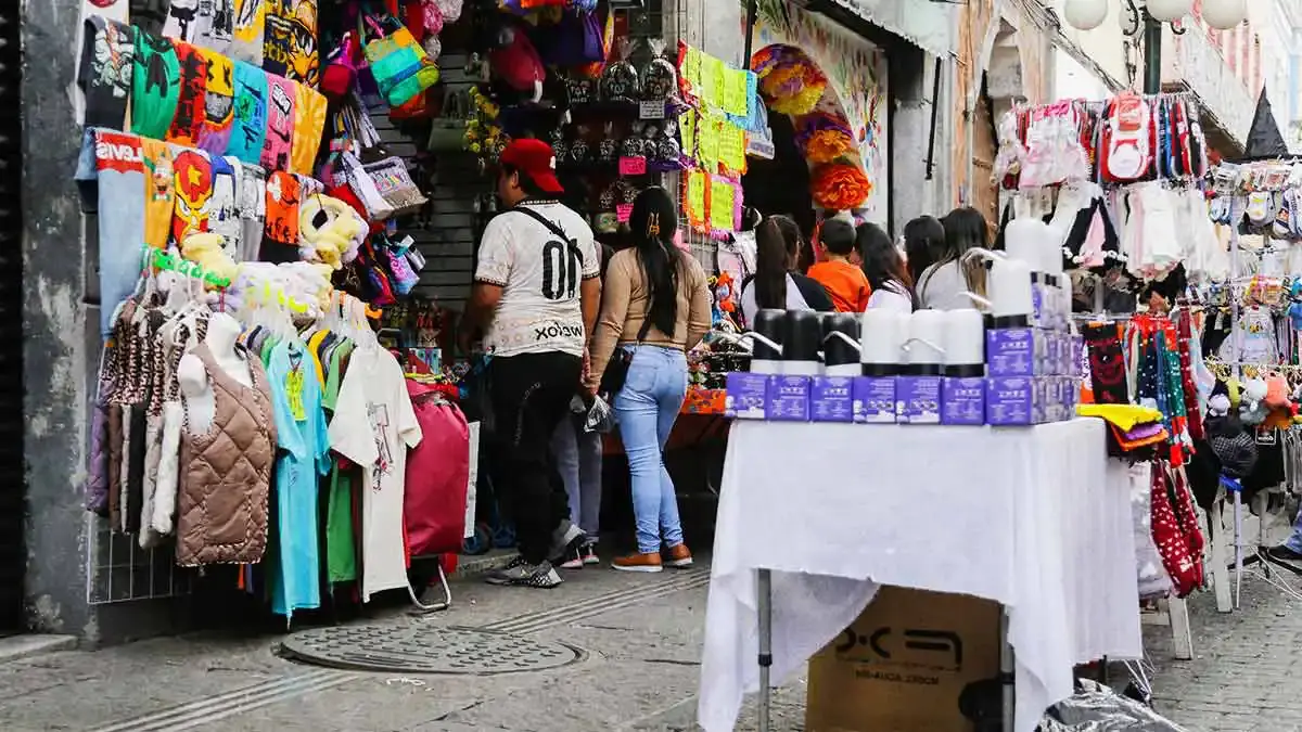 Ayuntamiento de Puebla denuncia a ambulantes por agresión a funcionarios en Centro Histórico
