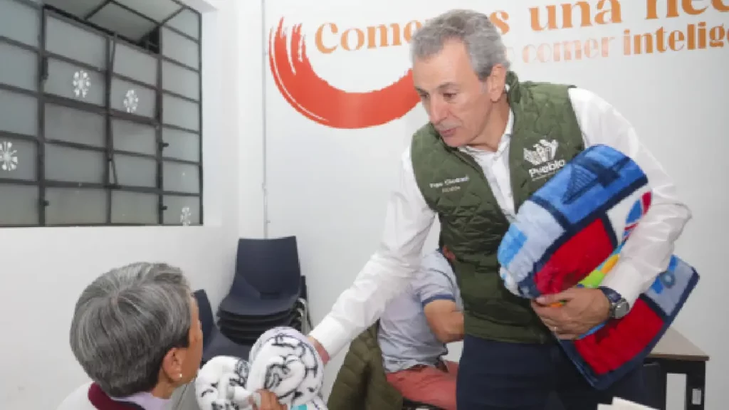 Pepe Chedraui y MariElise Budib celebran cena navideña en el Dormitorio Municipal