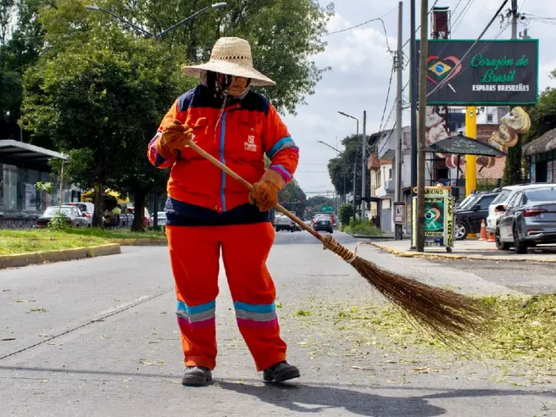 Anuncia OOSL ajuste de horarios de servicios de recolección de basura y barrido el 24 y 25 de diciembre