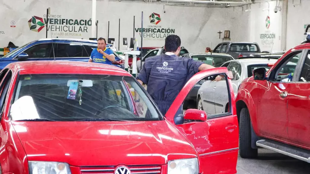 Este es el calendario de verificación vehicular 2025 en Puebla