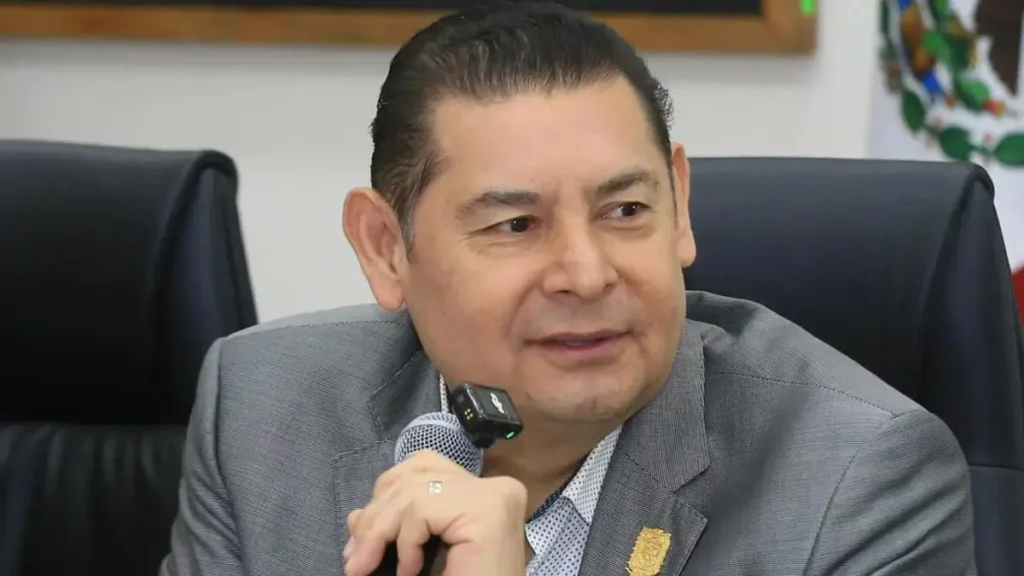 Alejandro Armenta y gobernadores de Morena respaldan política migratoria de Claudia Sheinbaum