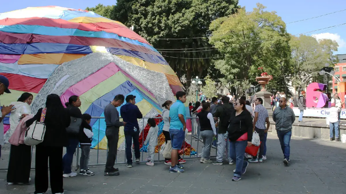 Presenta el Gobierno de la Ciudad piñata sensorial "Habla con los Reyes Magos" 