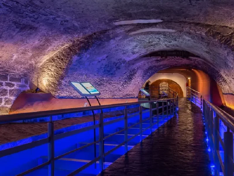 Puente de Bubas y el Pasaje Histórico 5 de Mayo; un viaje al pasado