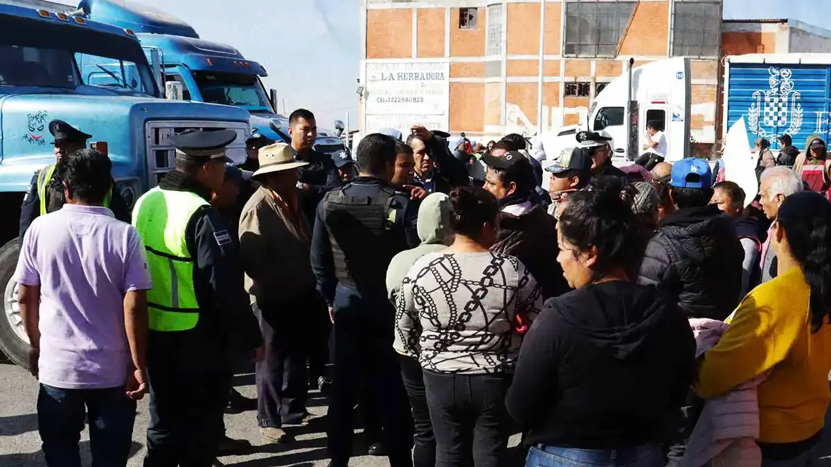 Comerciantes de Central de Abasto Puebla anuncian manifestación para exigir policías en la zona