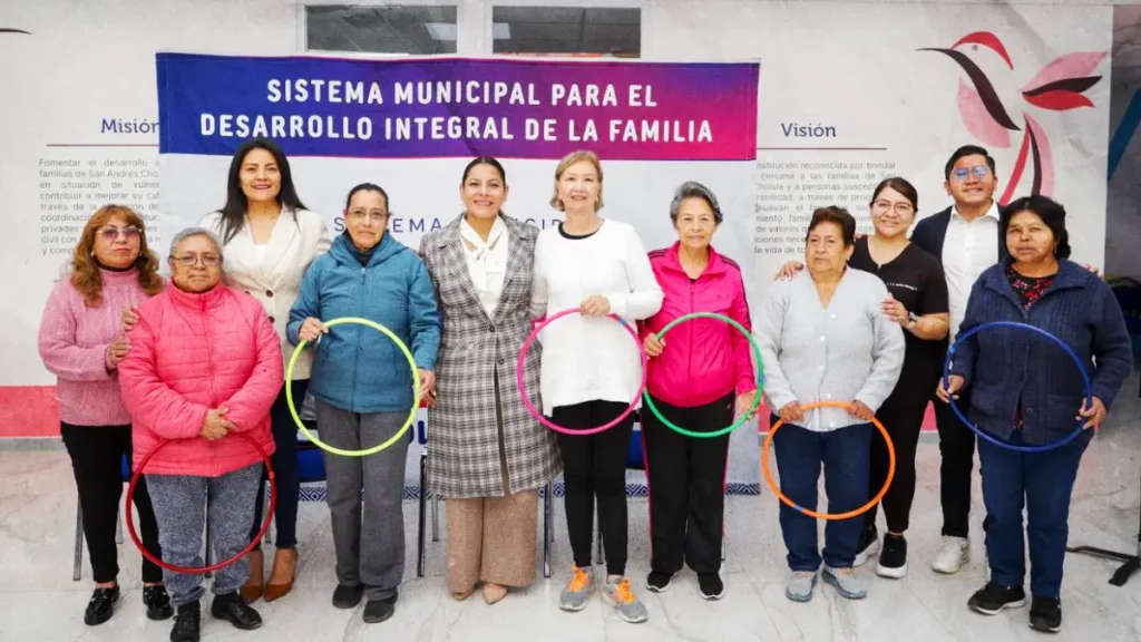 Promueve Lupita Cuautle la prevención de la salud en personas adultas mayores de San Andrés Cholula