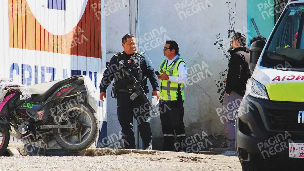 Vigilante murió aplastado por tractocamión en la colonia Lomas de Santa Catarina, Puebla