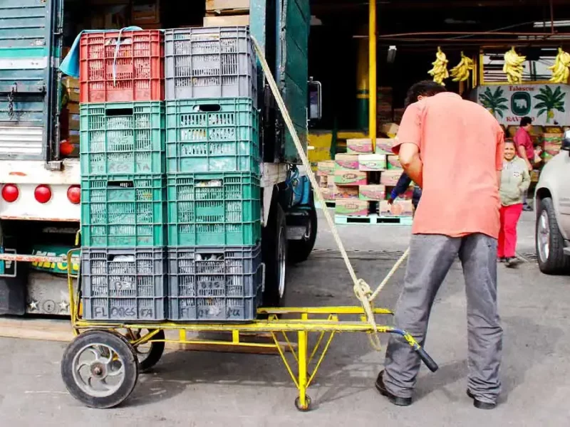 Robo a transporte de carga, delito que más aqueja a la Central de Abastos, Puebla