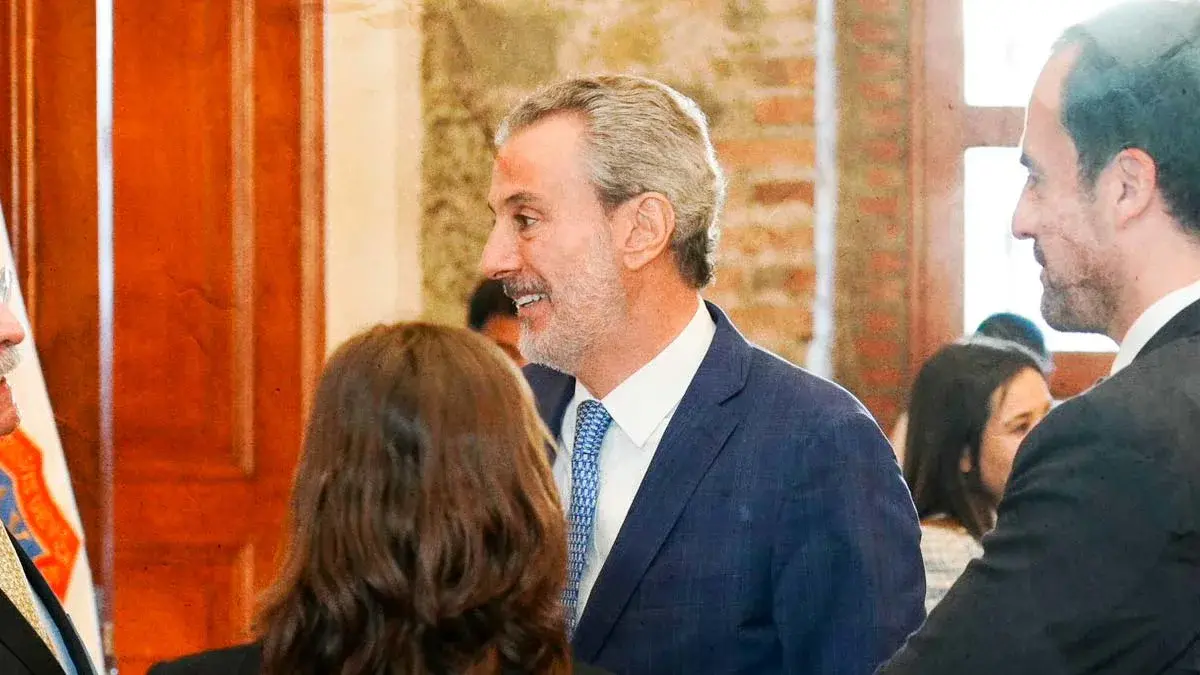 Regidor de Puebla viajó a Nueva York por reunión sobre Carnaval de Huejotzingo: Pepe Chedraui