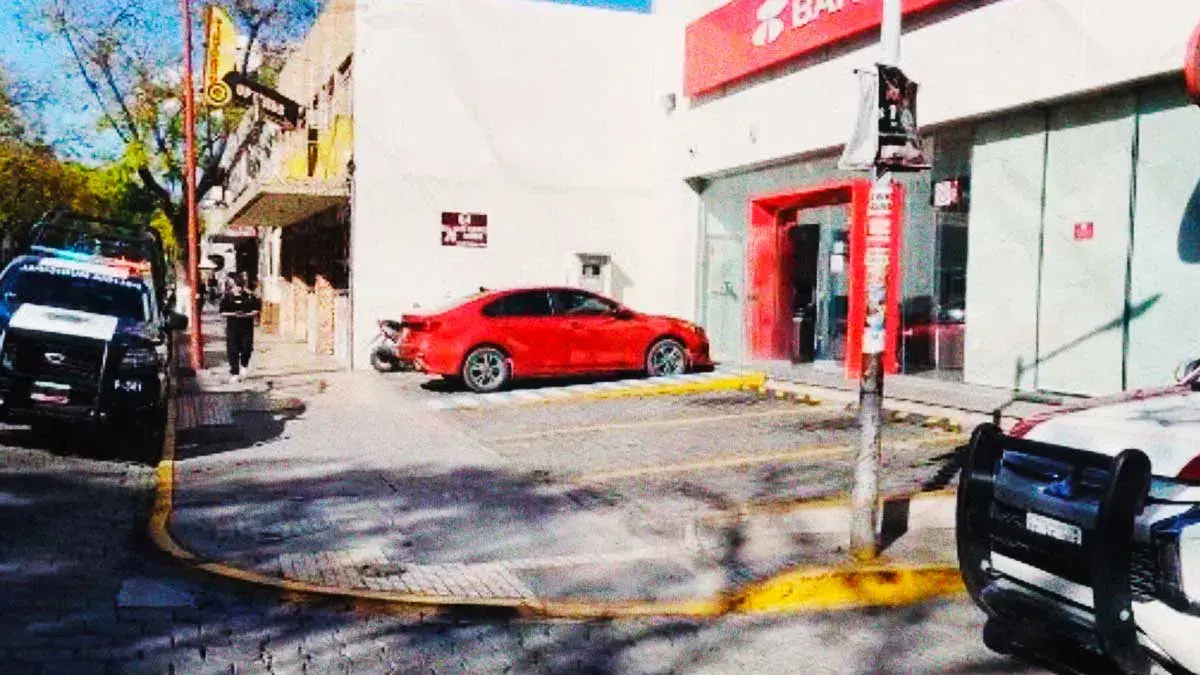 Asaltan a mano armada a cliente de Banorte en Tehuacán