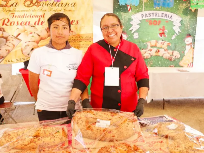 Inaugura Lupita Cuautle la Feria de la Rosca 2025 en San Andrés Cholula