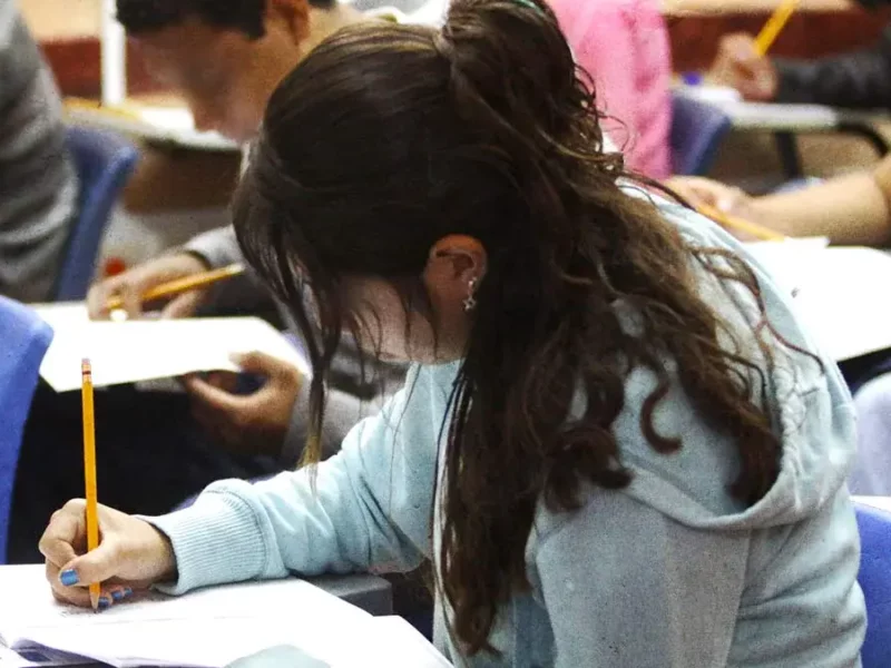 DIF realizará evaluación de salud mental a estudiantes de Puebla para detectar ansiedad y depresión