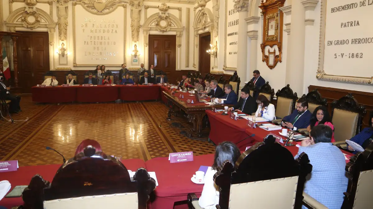 Aprueba Cabildo de Puebla actualización de las Reglas de operación del Estacionamiento Rotativo